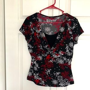 Perseption Concept Black, Red & White Top. Size M